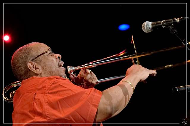 NIK_9156 Fred Wesley 10-11-2015 (Zz)  (p).jpg